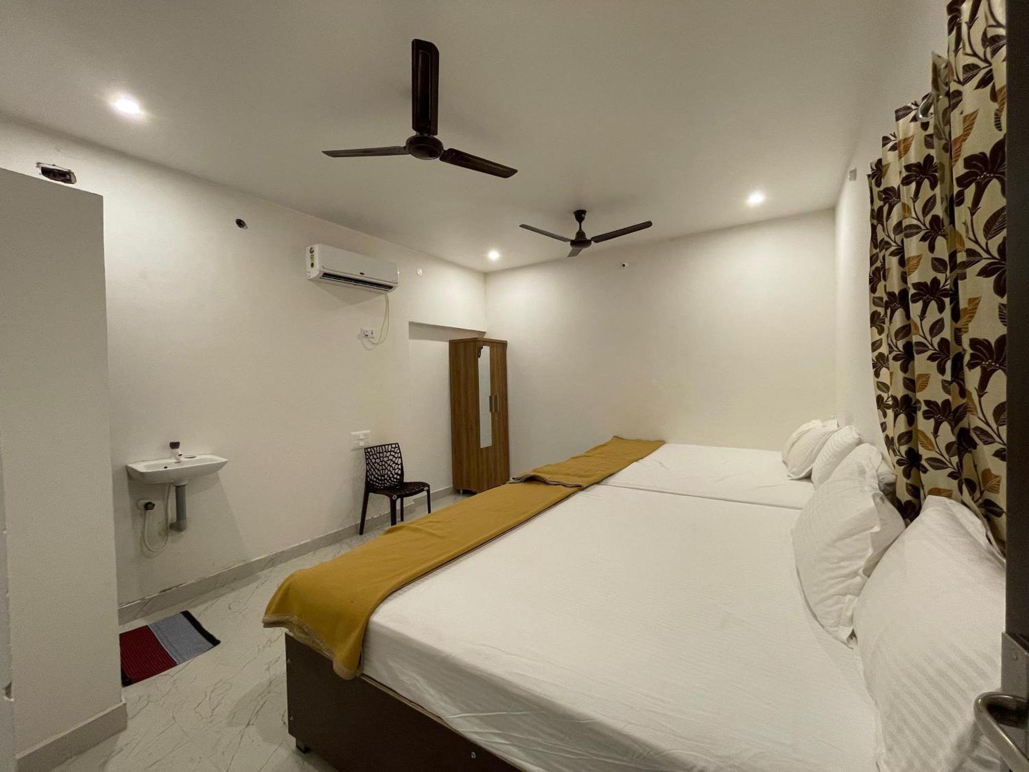 Mks Homes Tirukkadaiyur Extérieur photo